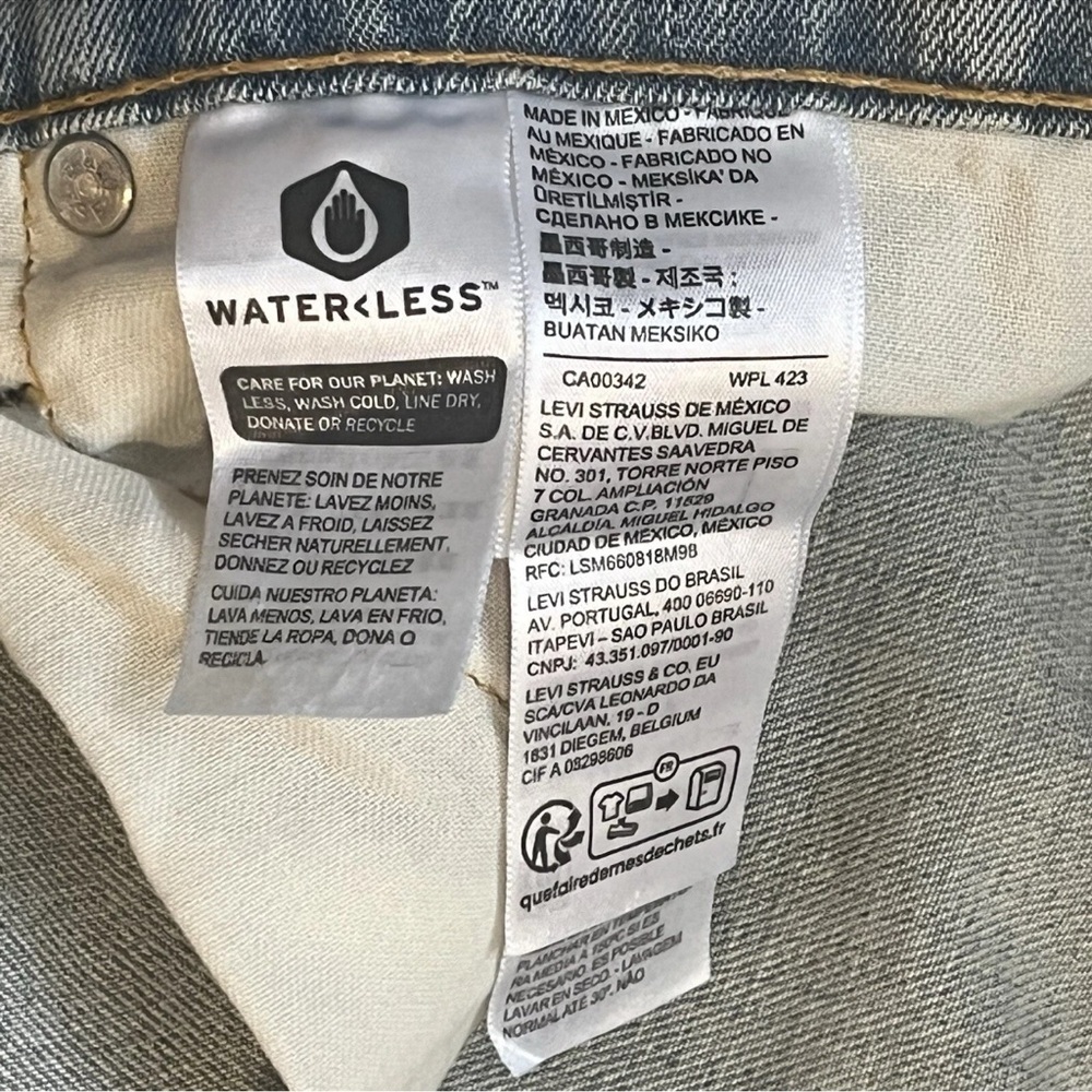 NWT Levi's 505 Men's 42x32 Regular Fit Straight Leg Jeans Light Wash Classic - Picture 6 of 11